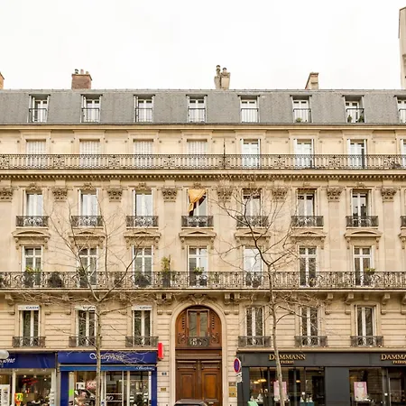 Merveil Family - Champs Elysees - Roosevelt Parigi