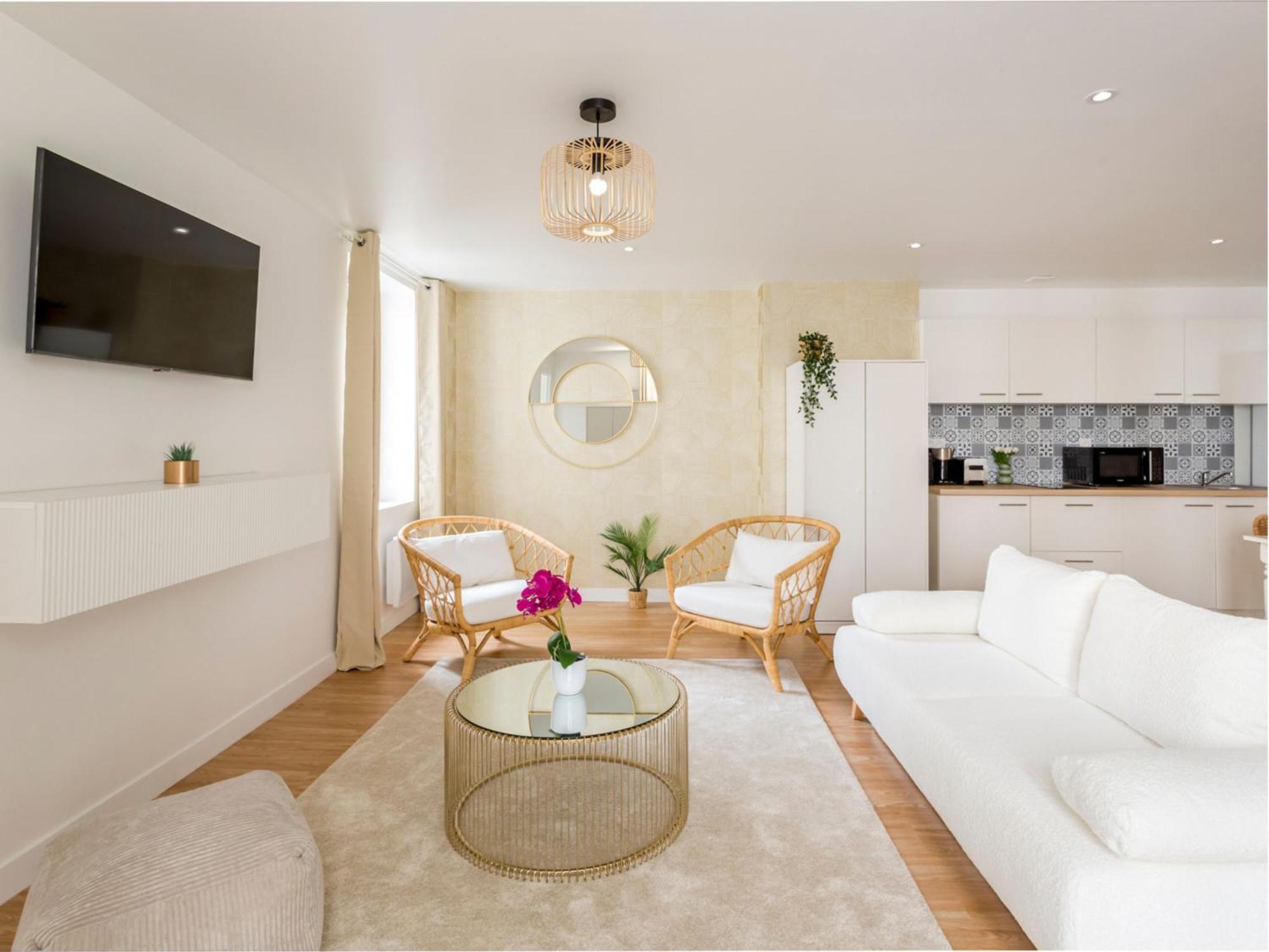 Cozy - Champs Elysees - Roosevelt Apartment Paris